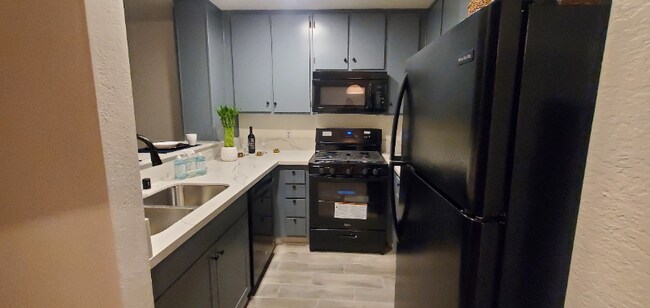 Photo - 2665 Shadow Hills Dr Unit 52