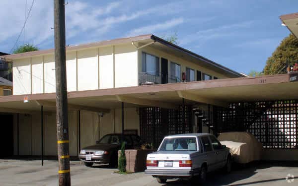 312-314 Rodeo Ave