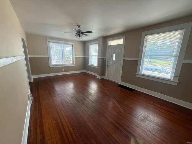 Photo - 1019 W Franklin St