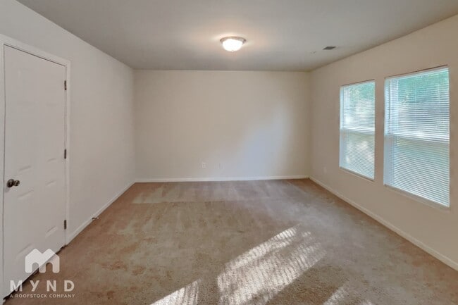 785 Dove Tree Ln