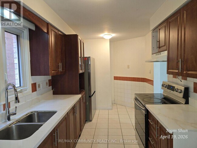 Photo - 108 Pennyhill Dr