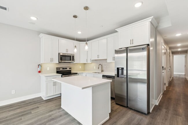 Photo - Chic 2-Bedroom Rental with Stunning Roofto...