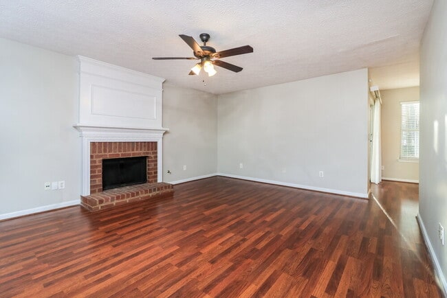 Photo - 3060 Trotters Field Dr SW