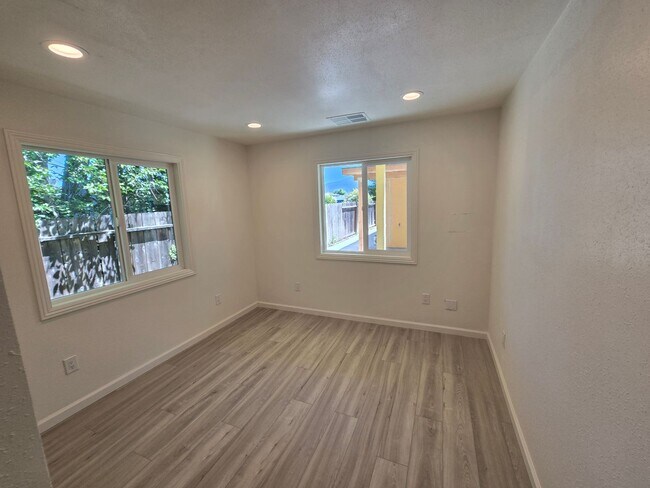 Photo - Cambrian Park rental