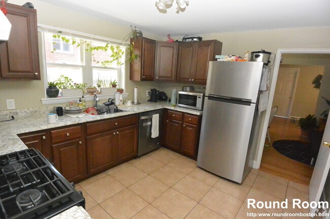 Building Photo - 271 Corey Rd Unit 271 Rental