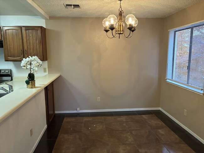 Photo - 3400 Sullivan Ct