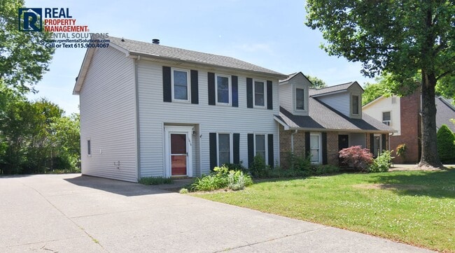 Building Photo - Spacious 3BR/2.5BA in Murfreesboro!