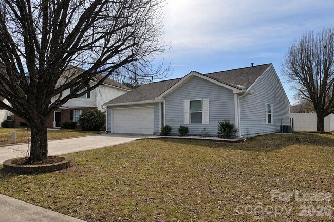 Photo - 211 Kingville Dr