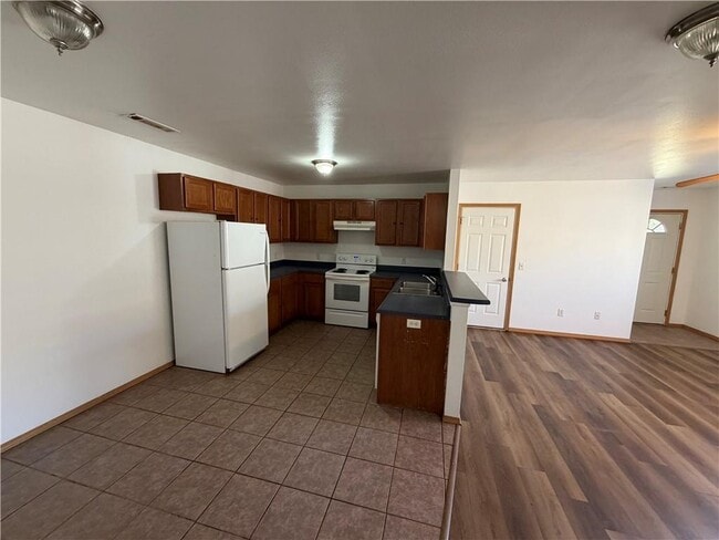 Photo - 1953 S 18th St