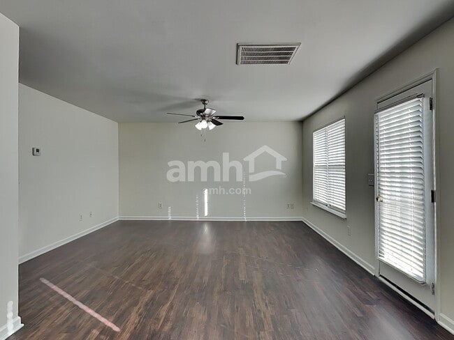 Photo - 2307 Sidney Porter Dr