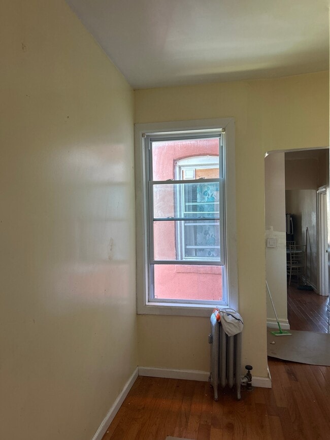 Building Photo - 34-13-3498 98th St Unit 1