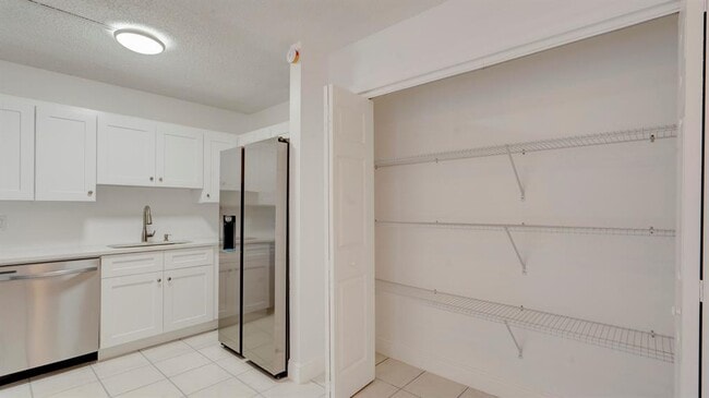 Photo - 3201 Coral Ridge Dr