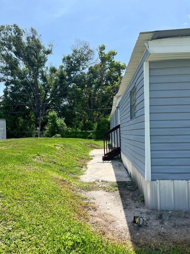 Photo - RENT TO OWN OPPORTUNITY!! Unit #09-MH