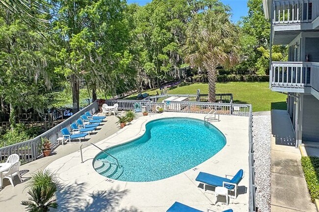 Photo - 20800 River Dr