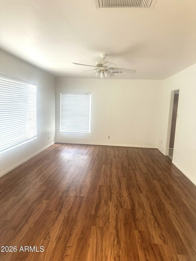 801 N Gilbert Ave