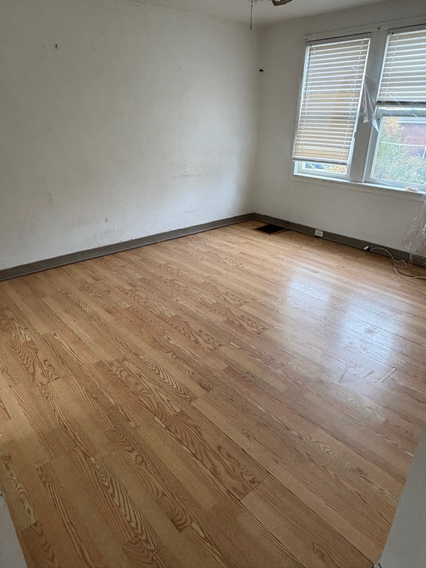 Photo - 1910 Maple St