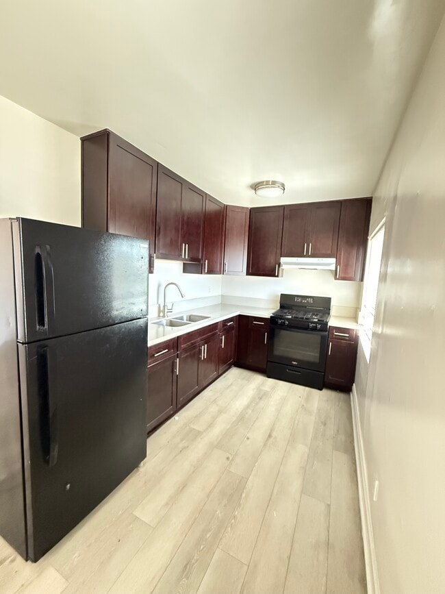 Building Photo - 2019 W Martin Luther King Jr Blvd Unit 2019 Rental