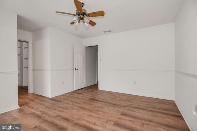 Photo - 305 Sequoia Dr