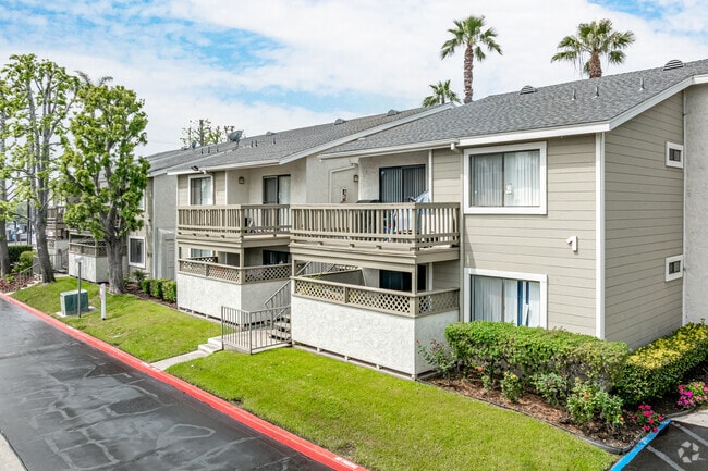 Alternate Building View - Arborgate Apartments