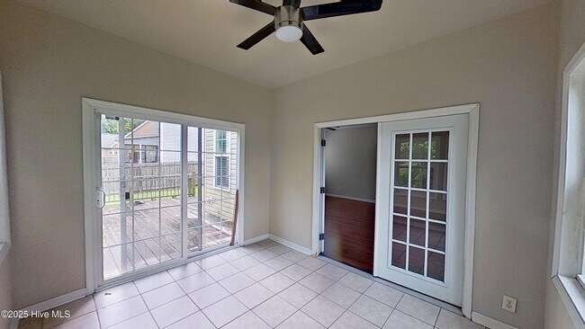 Photo - 601 Fosse Way
