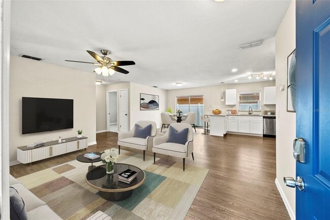 Photo - 6601 N Elizabeth St