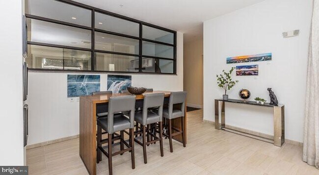 Photo - 1 Bridge St Apartment Unit 1B-2-2122