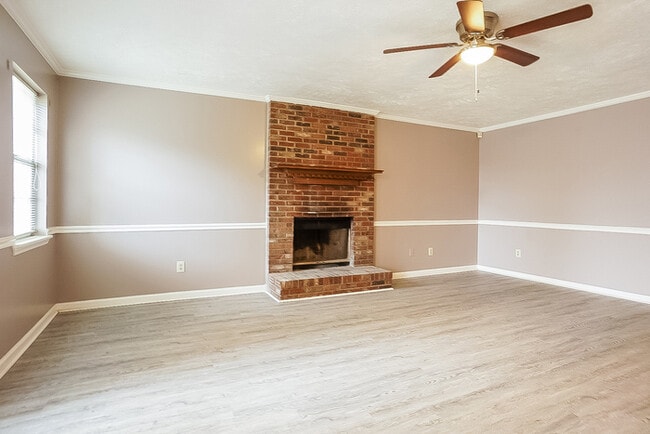 Photo - 2848 Pepperdine Dr