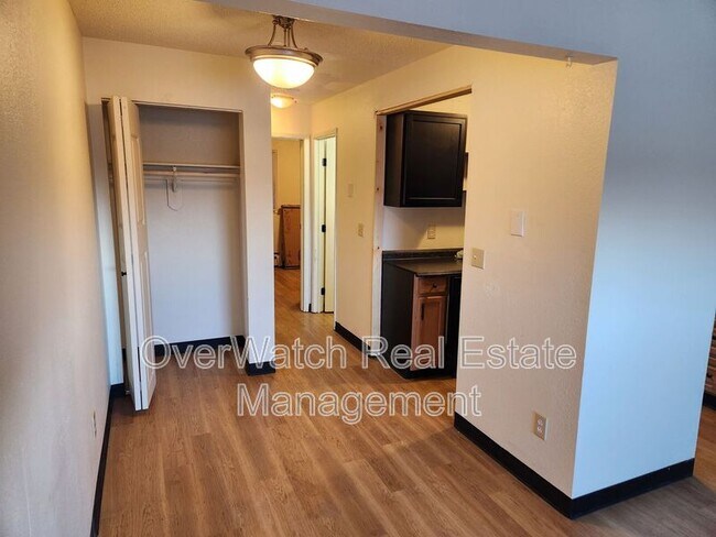 Photo - 177 Michael Ct