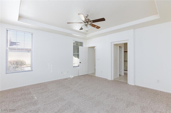 Photo - 5650 St Elias St