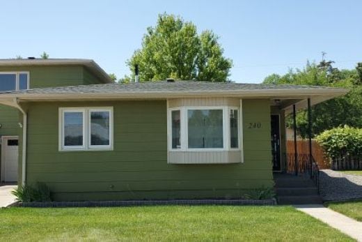 Photo - 240 Birchwood Dr House