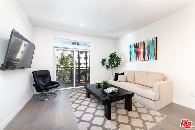 Photo - 13200 Pacific Promenade Unidad 219