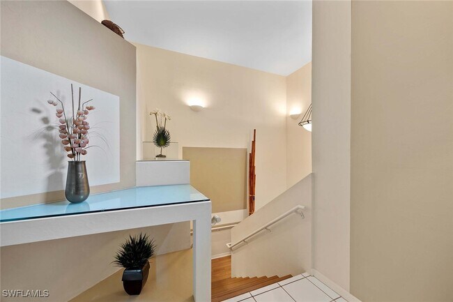 Photo - 15260 Cedarwood Ln Unidad A201