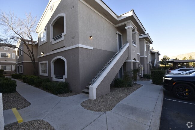 Building Photo - Cozy 2-Bedroom Condo in Amber Hills Unit 221