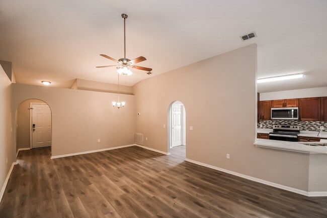 Photo - 7463 Lawn Tennis Ln