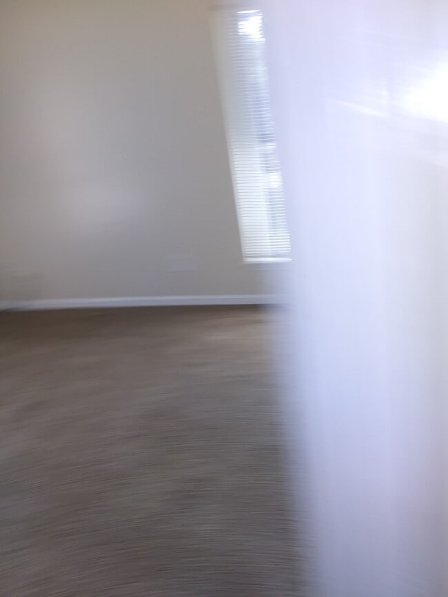 Building Photo - 2311 Bermuda Run Ct