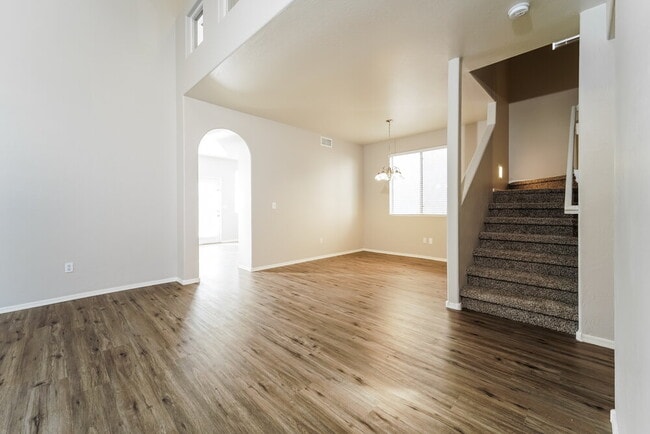 Photo - 2151 E Briarwood Terrace
