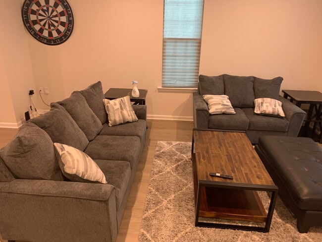 Room in Townhome on Pathfinder Wy