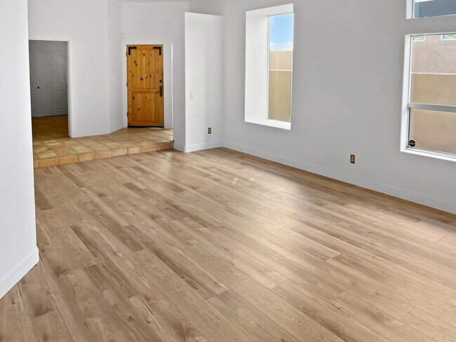 Photo - 54670 Avenida Alvarado