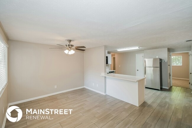 Photo - 4425 Jana Ln N