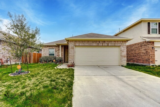 7411 Foxwaithe Ln