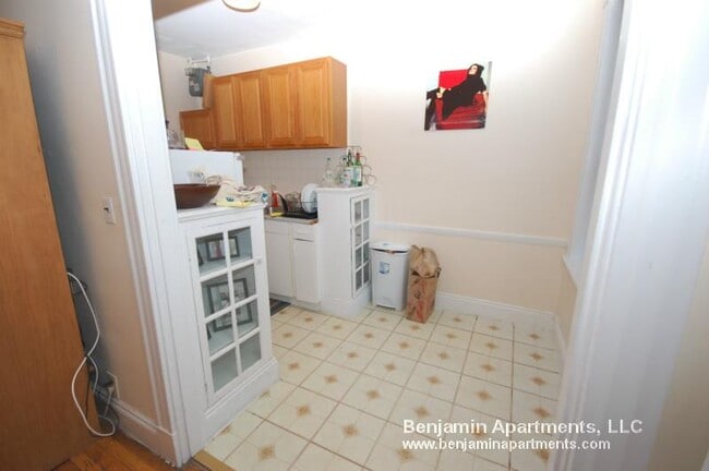Photo - 33 Walbridge St Unit 9