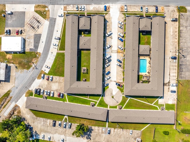 Quail Court Apartments
