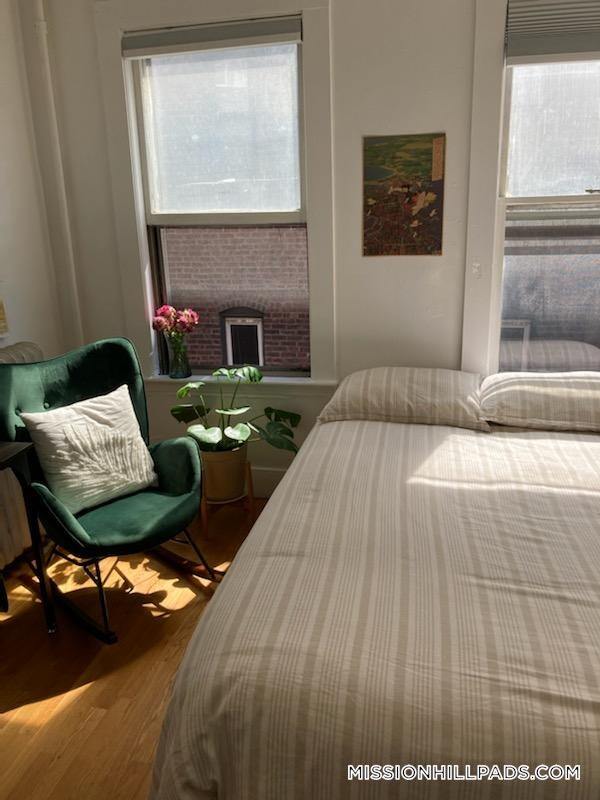 Photo - 55 S Huntington Ave Unidad 204