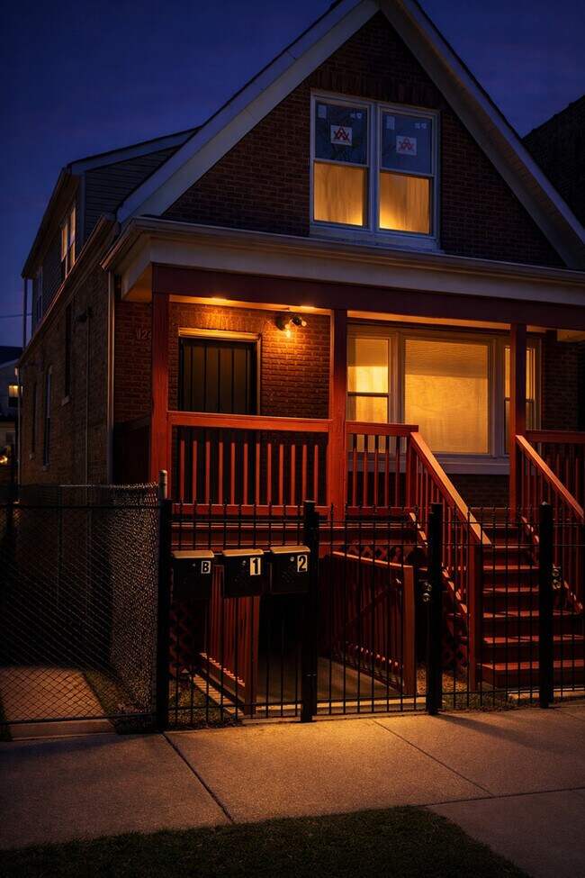 1249 S Kolin Ave Unit GRDN
