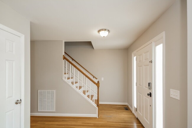 Photo - 508 Lakeview Ave