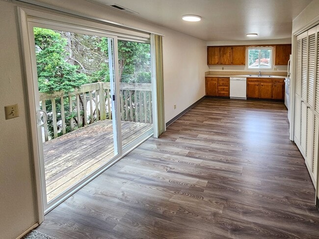 Photo - 2177-2183 Nomad Ct SE Unit 2181