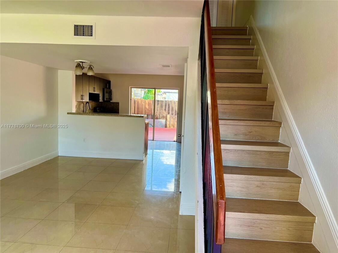 Photo - 8245 NW 6th Ter (Miami, FL)