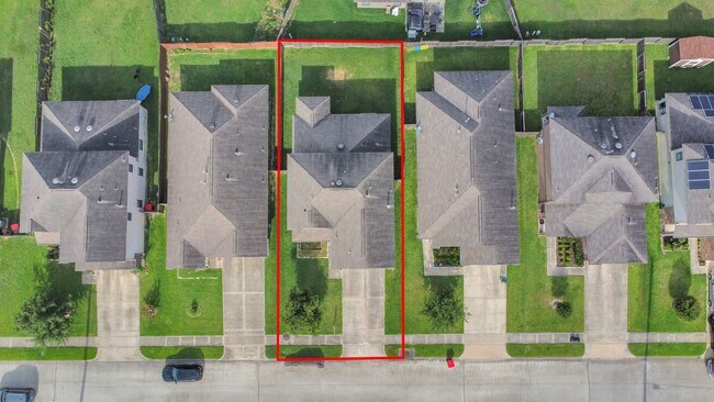 Photo - 5635 Round Robin Dr