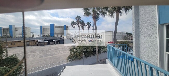 Photo - 151 Medallion Blvd Unit Apt G