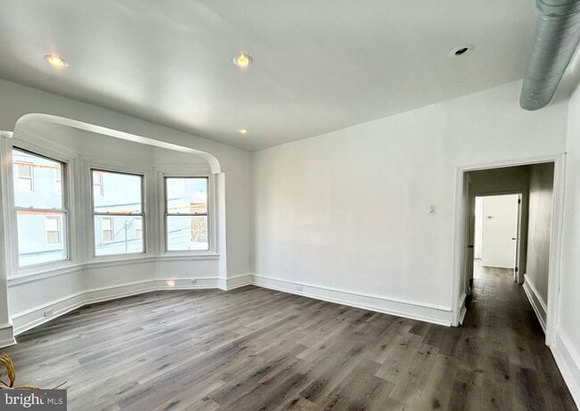 1801 W Erie Ave
